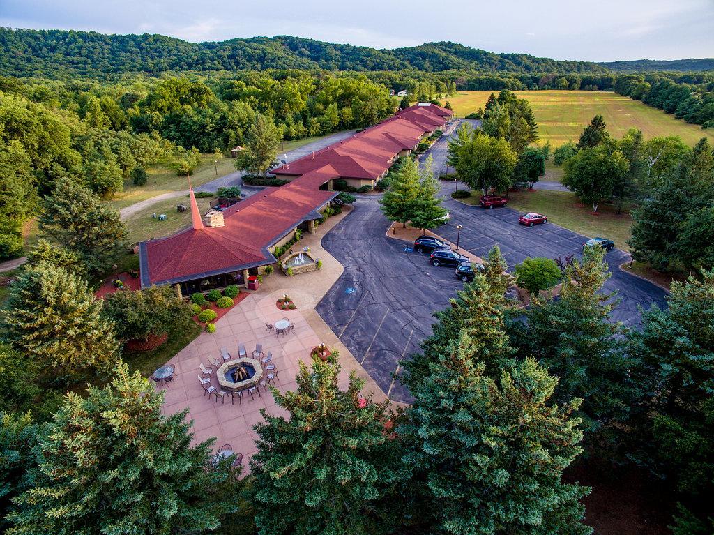 Spring Valley Inn Spring Green Exterior foto